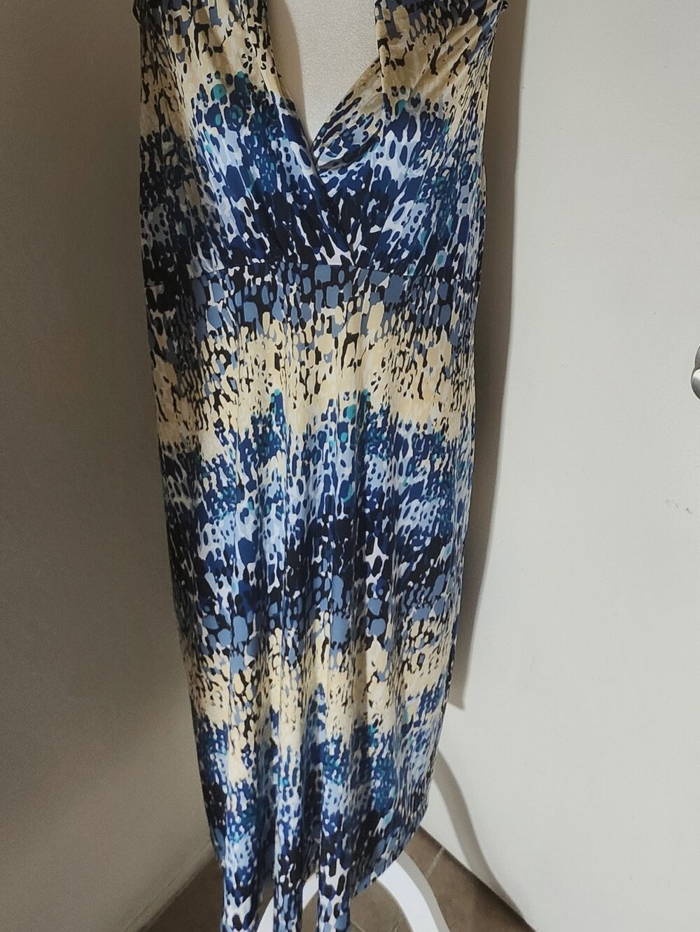 Blue Graphic Print V Neck Dress 2X